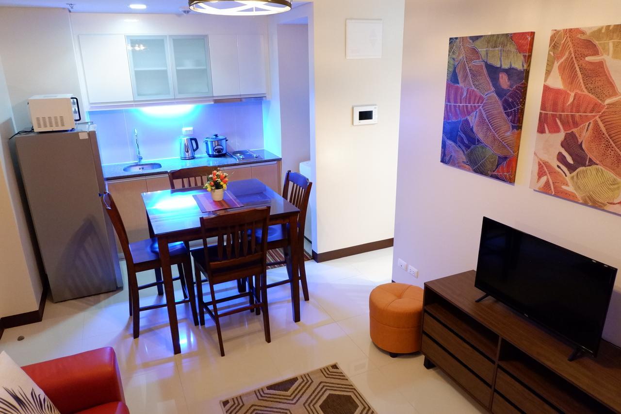 Travellers 101 Condo Near Manila Airport Экстерьер фото