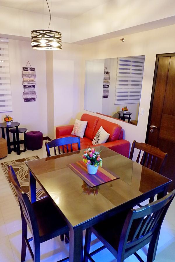 Travellers 101 Condo Near Manila Airport Экстерьер фото